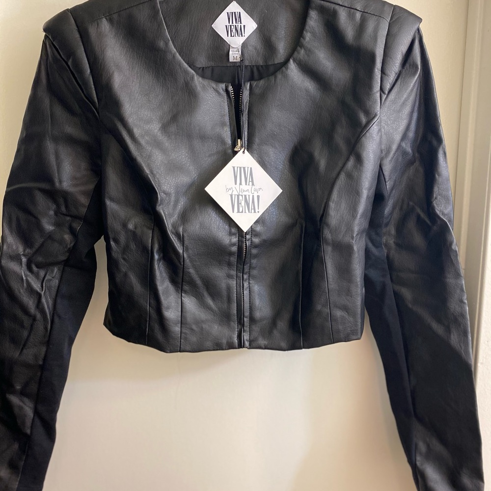Viva vena by vena cava crop jacket size medium